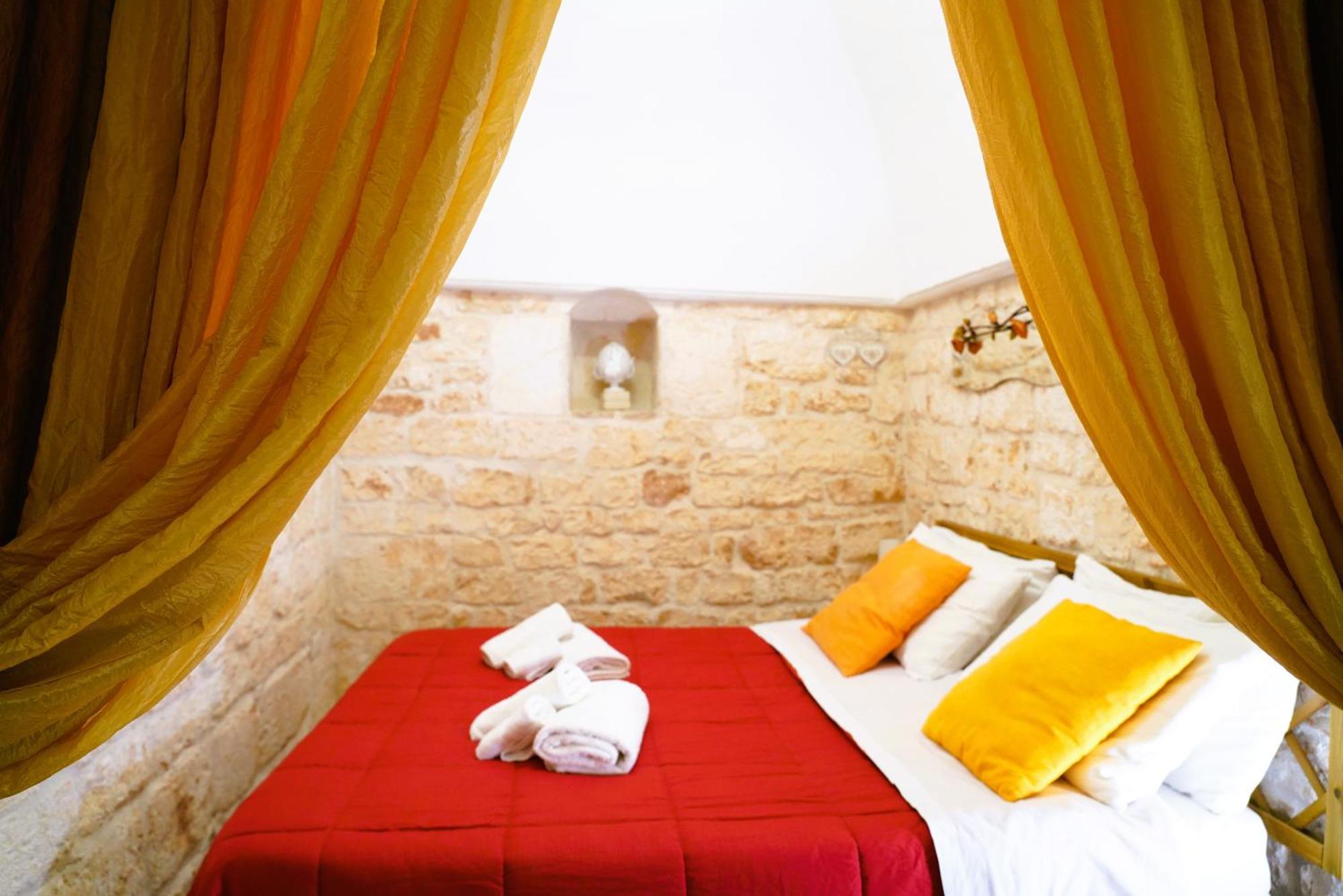 Casa Lythos - Confort Nel Cuore Di Ostuni Vila Exterior foto